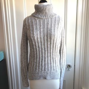 Banana Republic wool turtleneck sweater